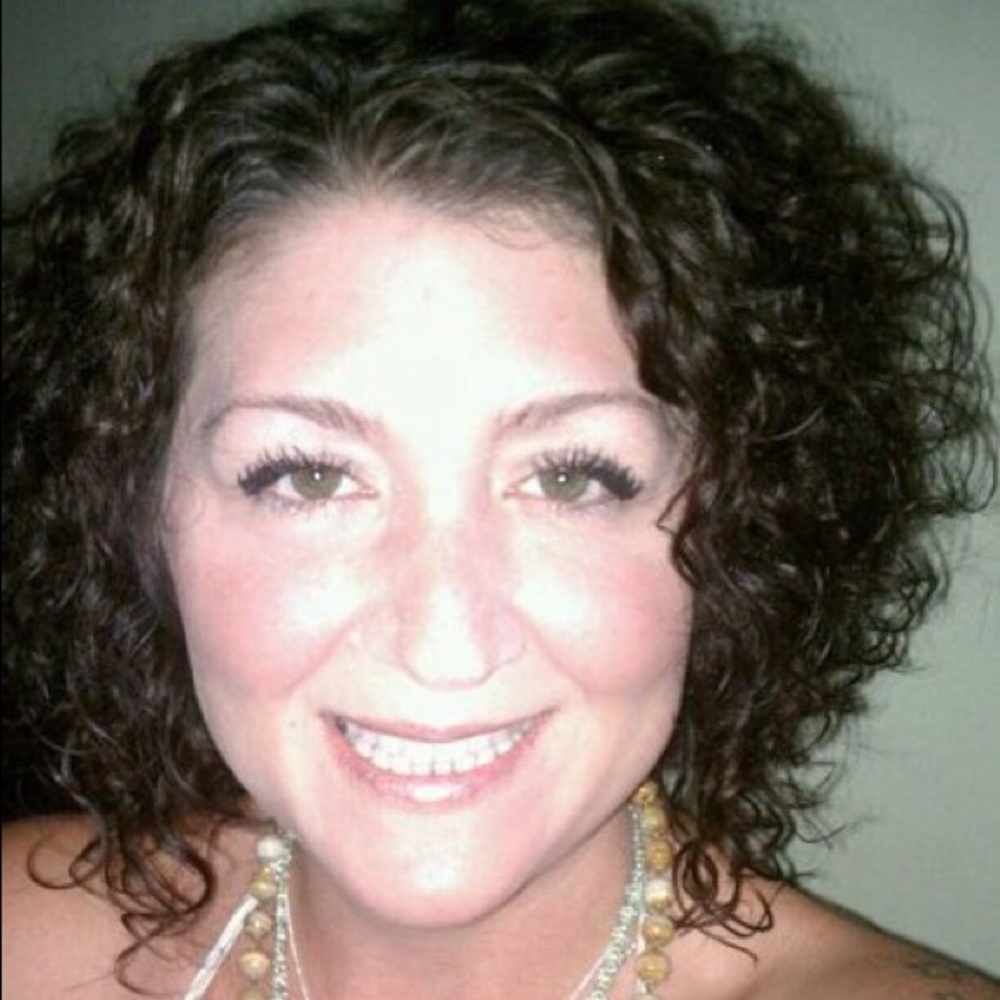 Meet your Posher, Carla